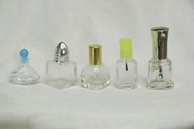 60 - 500 పిసిలు / కనిష్ట పిఎల్‌సి నియంత్రణ కోసం హై స్పీడ్ ఎస్‌యుఎస్ 304 బ్రోచర్ వైయల్ లేబులింగ్ మెషిన్