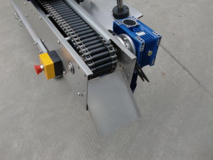 లిప్ స్టిక్ సౌందర్య సాధనాల కోసం 12-25 మిమీ వ్యాసం రౌండ్ బాటిల్ సెల్ఫ్ అంటుకునే స్టిక్కర్ ఆటోమేటిక్ లేబులింగ్ మెషిన్