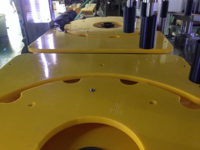 హై ప్రొడక్షన్ వైన్ / బీర్ బాటిల్ లేబులింగ్ మెషిన్, రౌండ్ బాటిల్ లేబులర్