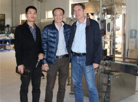 వినియోగదారులు